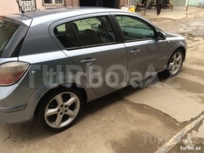 Opel Astra 2004, 2,140,000 km - 1.8 l - Bakı