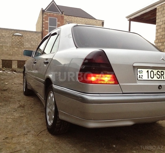 Mercedes C 180 1997, 328,000 km - 1.8 l - Gəncə