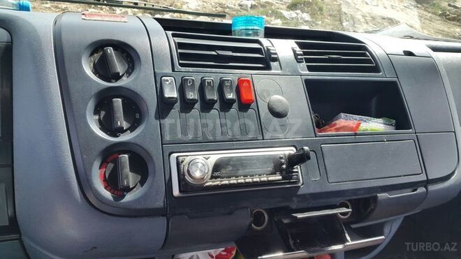 Mercedes  1998, 600,000 km - 4.3 л - Bakı