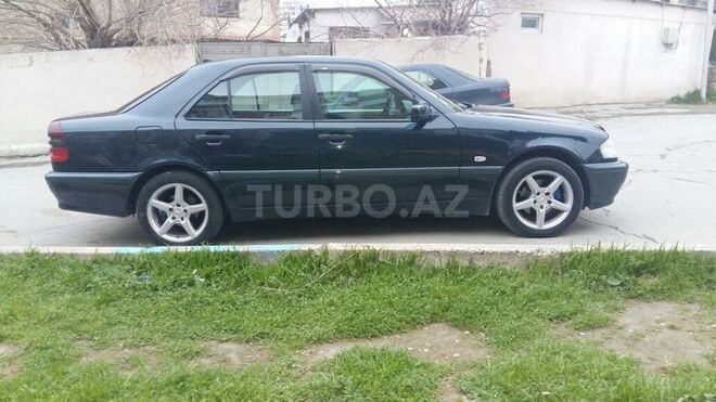 Mercedes C 200 1999, 195,000 km - 1.3 л - Bakı