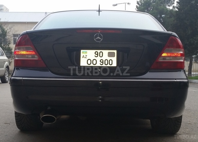 Mercedes C 230 2006, 150,000 km - 2.5 l - Bakı
