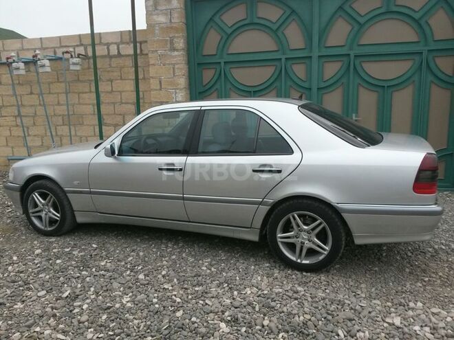 Mercedes C 240 1997, 231,000 km - 2.4 l - Ağcabədi