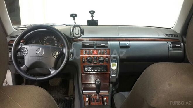 Mercedes E 320 2000, 357,000 km - 3.2 l - Bakı