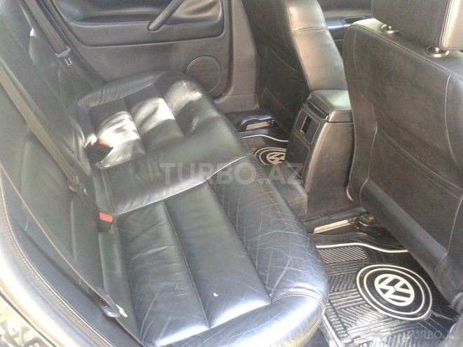 Volkswagen Passat 2003, 180,000 km - 1.8 l - Qusar