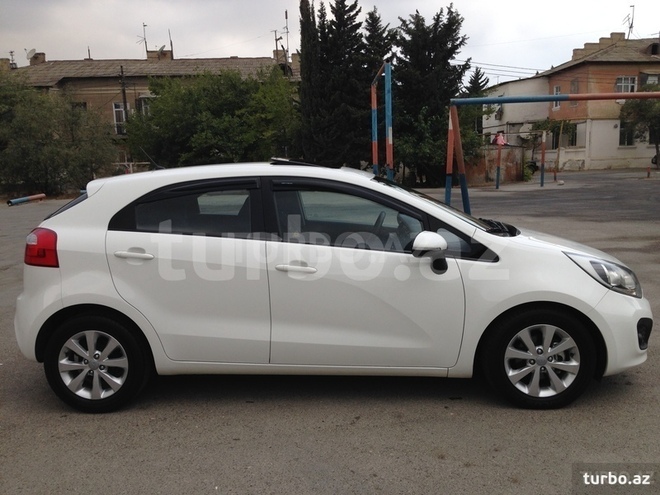 Kia Rio 2013, 32,500 km - 1.4 l - Bakı