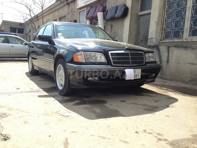 Mercedes C 230 1999, 160,000 km - 2.3 l - Bakı