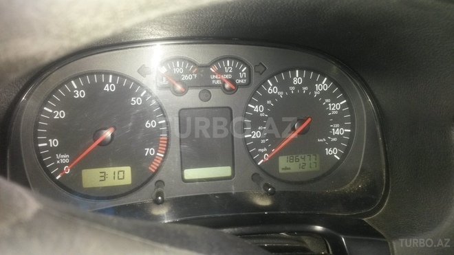 Volkswagen Jetta 1999, 190,000 km - 2.0 l - Bakı