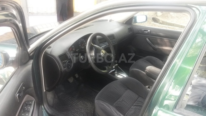 Volkswagen Jetta 1999, 190,000 km - 2.0 l - Bakı