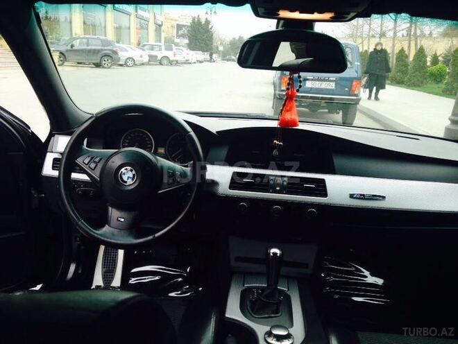 BMW 525 2005, 157,000 km - 0.3 l - Bakı