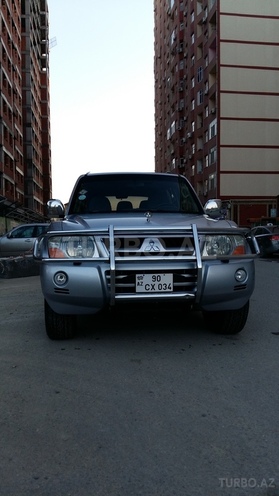 Mitsubishi Pajero 2006, 165,000 km - 3.0 l - Bakı