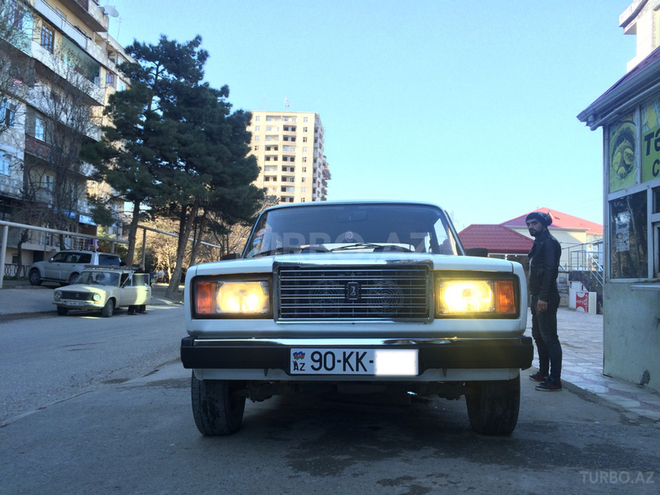 LADA (VAZ) 2107 2011, 333,333 km - 1.6 l - Bakı