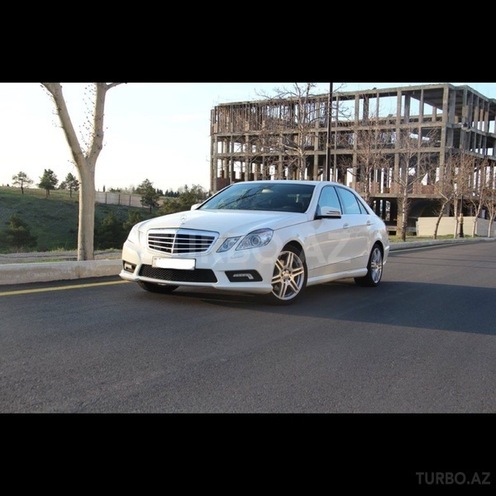 Mercedes E 350 2009, 93,000 km - 3.5 л - Gəncə