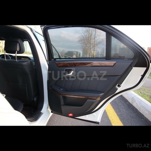 Mercedes E 350 2009, 93,000 km - 3.5 л - Gəncə