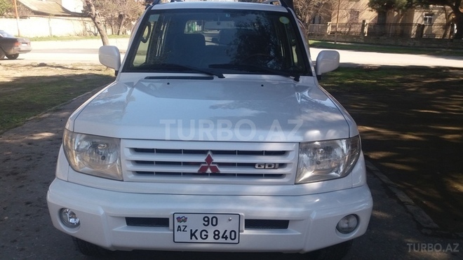 Mitsubishi Pajero io 2000, 240,000 km - 1.8 l - Sumqayıt