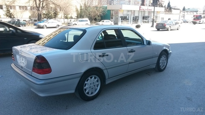 Mercedes C 200 1998, 180,000 km - 2.0 l - Bakı