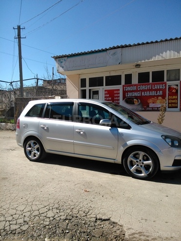 Opel Zafira 2006, 250,000 km - 1.9 л - Sumqayıt