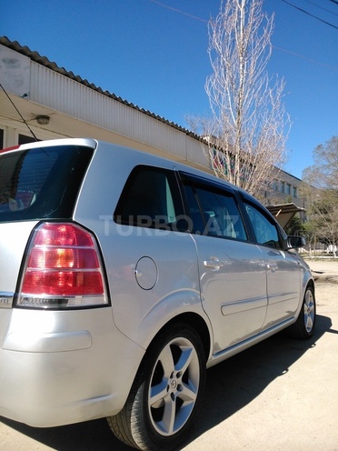 Opel Zafira 2006, 250,000 km - 1.9 л - Sumqayıt