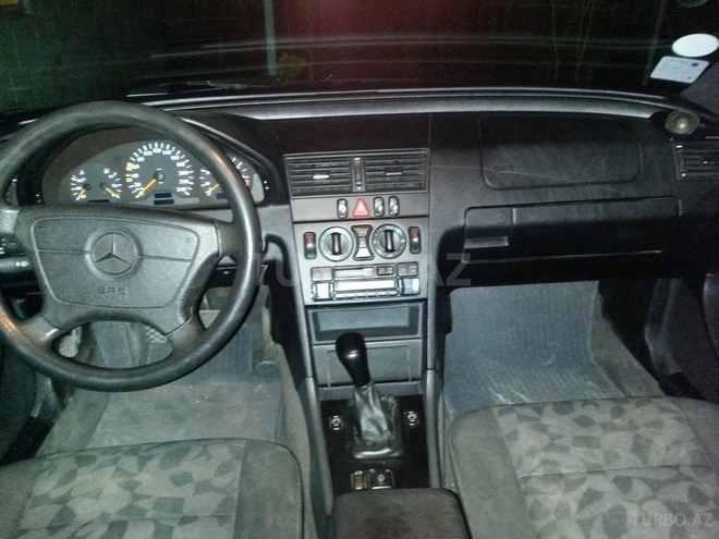 Mercedes C 180 1997, 182,000 km - 1.8 l - Bakı