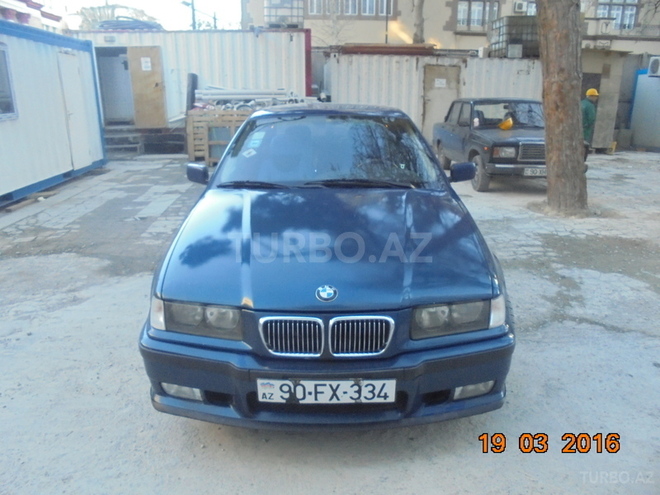 BMW 320 1997, 240,000 km - 2.0 л - Bakı