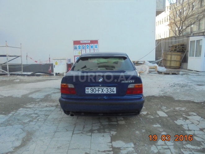 BMW 320 1997, 240,000 km - 2.0 л - Bakı