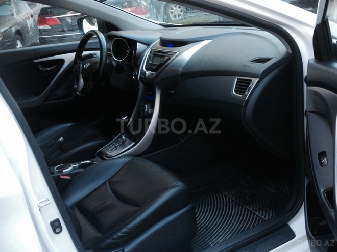 Hyundai Elantra 2013, 62,500 km - 1.8 l - Bakı