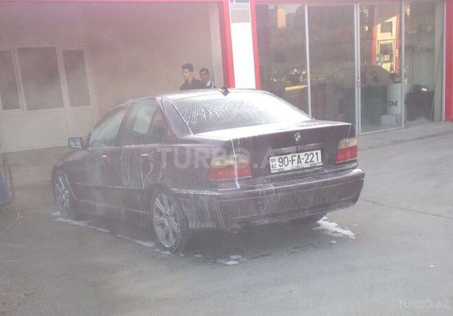 BMW 320 1995, 211,000 km - 2.0 l - Bakı
