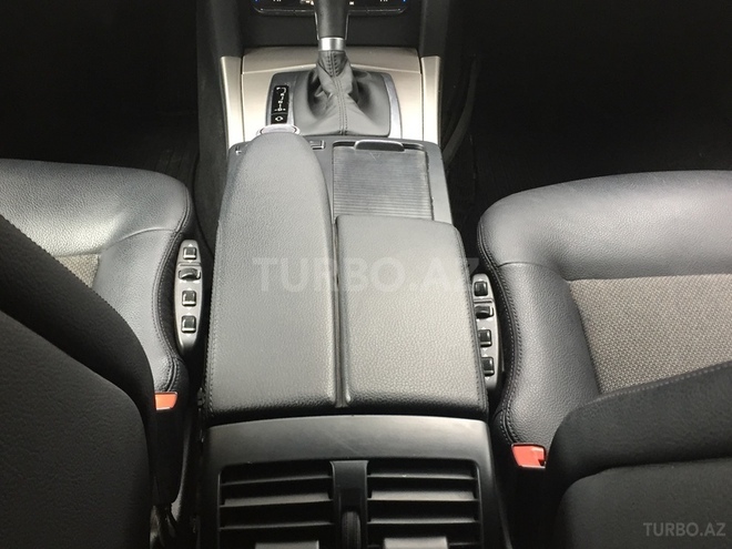 Mercedes E 220 2010, 140,000 km - 2.2 л - Bakı