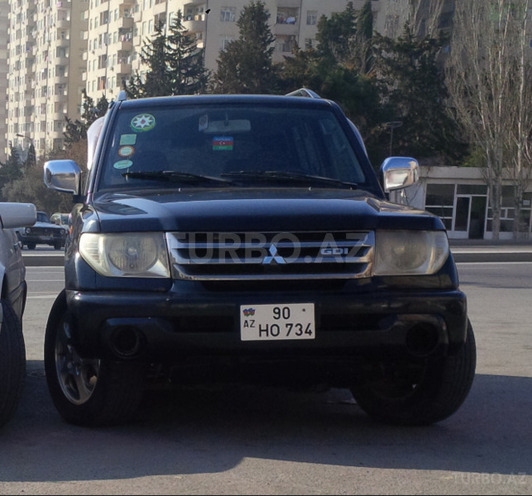Mitsubishi Pajero io 2001, 160,000 km - 2.0 l - Bakı