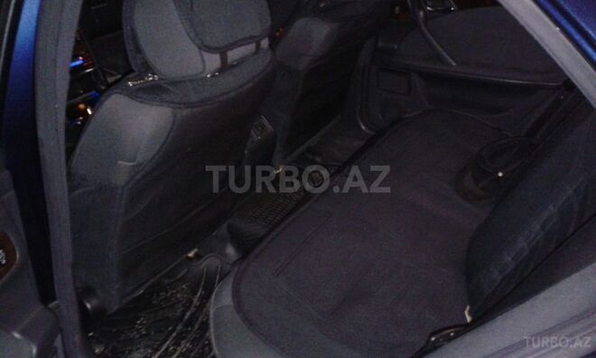 Mercedes E 240 1999, 240,000 km - 2.4 л - Bakı