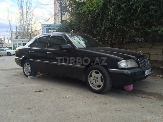 Mercedes C 220 1996, 310,000 km - 2.2 l - Bakı