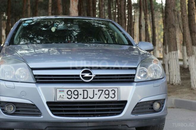 Opel Astra 2004, 180,000 km - 1.6 l - Sumqayıt