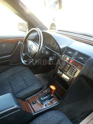 Mercedes C 180 1993, 250,000 km - 1.8 l - Masallı