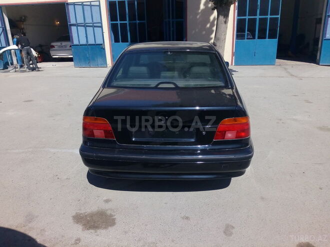 BMW 523 1997, 240,000 km - 2.5 l - Bakı