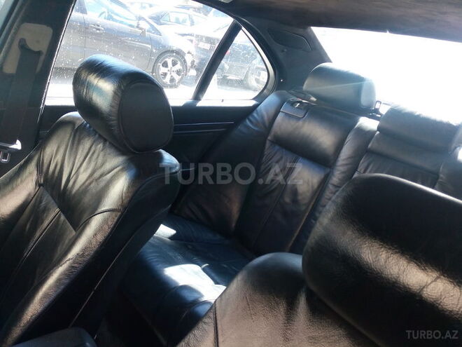 BMW 523 1997, 240,000 km - 2.5 l - Bakı