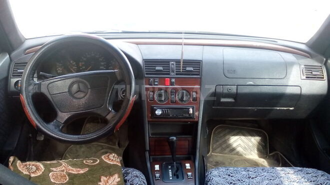 Mercedes C 250 1994, 474,670 km - 2.5 l - Bakı
