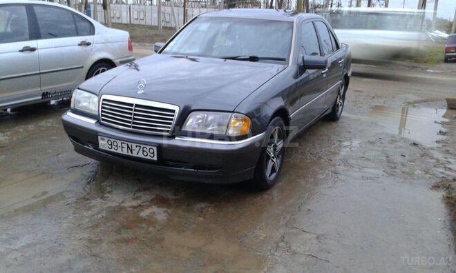 Mercedes C 230 1998, 132,000 km - 2.3 l - Biləsuvar