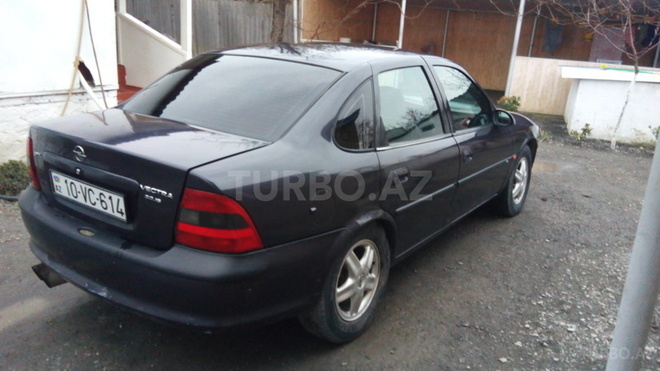 Opel Vectra 1997, 225,000 km - 2.0 л - Balakən