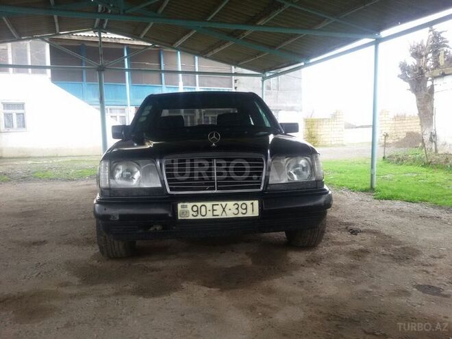 Mercedes E 250 1994, 550,000 km - 2.5 l - İmişli