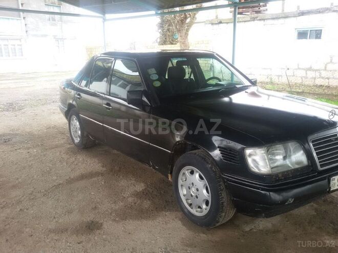 Mercedes E 250 1994, 550,000 km - 2.5 l - İmişli