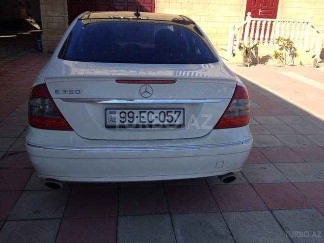 Mercedes E 350 2008, 85,000 km - 3.5 l - Bakı