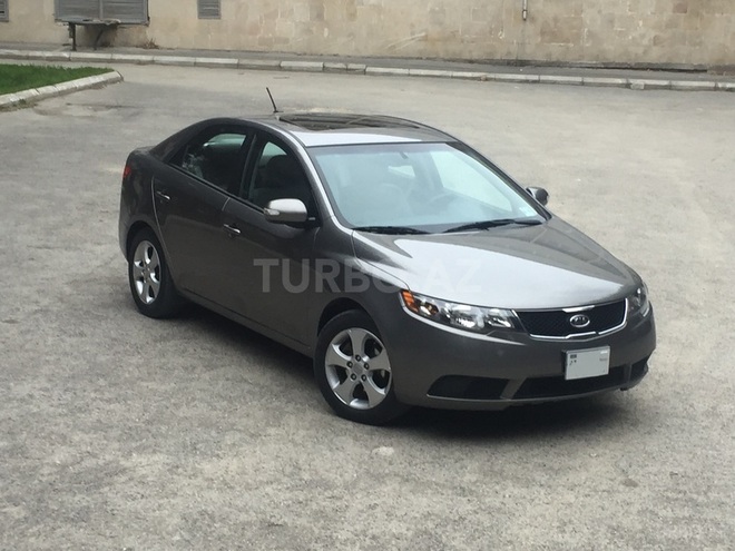 Kia Cerato 2010, 80,000 km - 2.0 l - Bakı