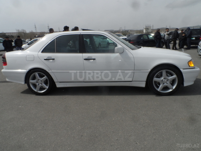 Mercedes C 230 1999, 170,000 km - 2.3 л - Bakı
