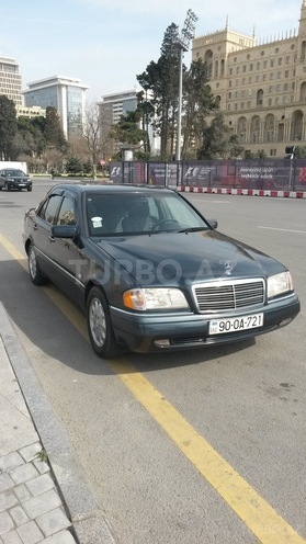Mercedes C 220 1996, 300,000 km - 2.2 l - Bakı