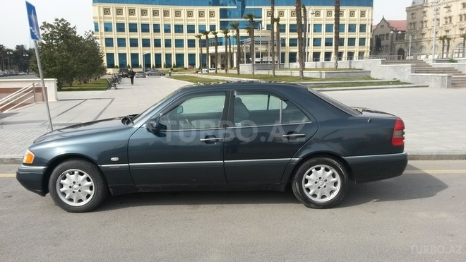 Mercedes C 220 1996, 300,000 km - 2.2 l - Bakı