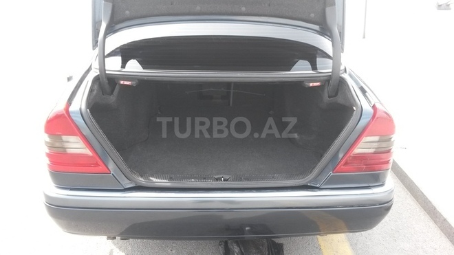Mercedes C 220 1996, 300,000 km - 2.2 l - Bakı