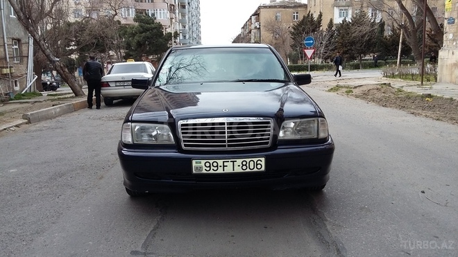 Mercedes C 200 1999, 2,110,000 km - 2.0 l - Bakı