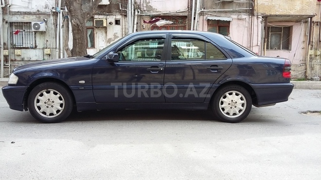 Mercedes C 200 1999, 2,110,000 km - 2.0 l - Bakı