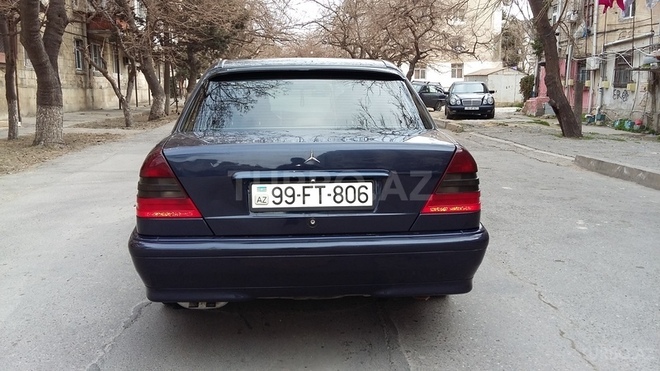 Mercedes C 200 1999, 2,110,000 km - 2.0 l - Bakı