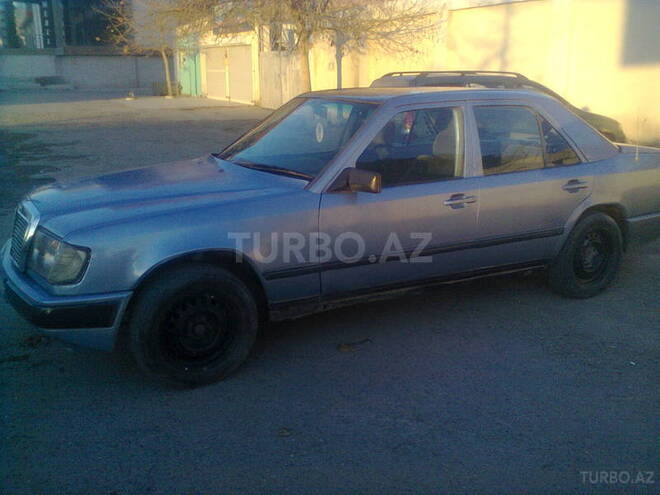 Mercedes E 250 1988, 350,000 km - 2.5 l - Bakı
