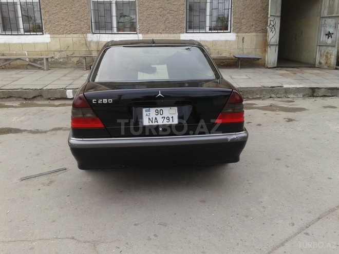 Mercedes C 230 1997, 280,000 km - 2.3 l - Bakı